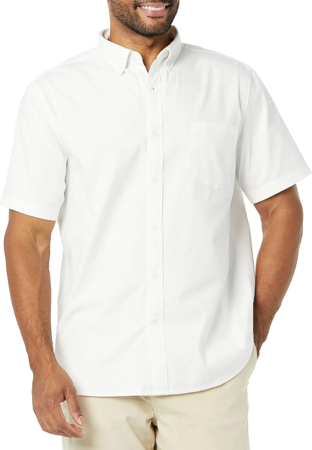 Amazon Essentials Men's Slim-Fit Short Sleeve Stretch Oxford Shirt with Pocket